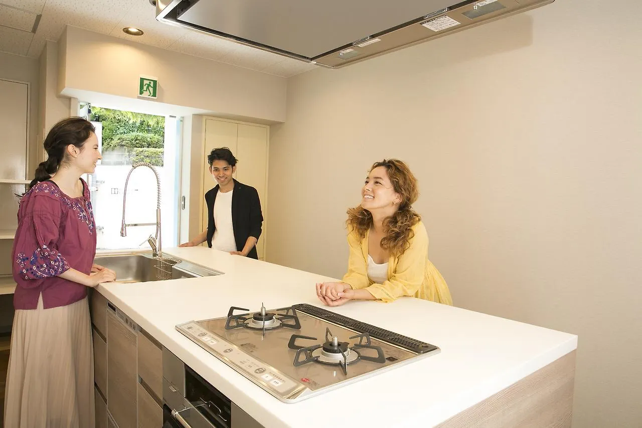 The Wardrobe Hostel Shibuya Roppongi 東京都